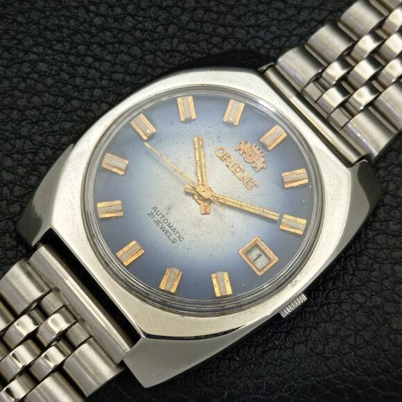 Vintage 1981 Orient Automatic Mens Silver Watch W/daydate & Blue accents - Picture 6 of 10